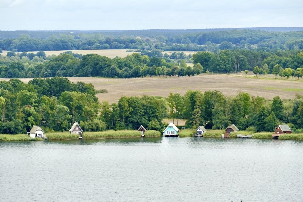 Krakower See mit Bootshäusern